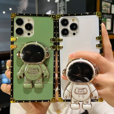 Луксозен квадратен калъф за телефон за iphone 14 Plus 12 13 11 Pro Max XS Max XR X 6 6S 7 8 Plus SE Astronaut Bracket Anti-Drop Back Cover