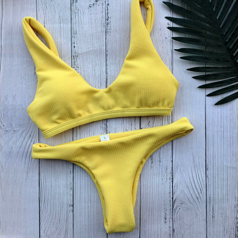 2021 Seksi bijeli brazilski bikini s rebrastim rukavima Ženski kupaći kostim Ženski kupaći kostim Dva komada bikinija Set Push up kupaći kostim za plivanje