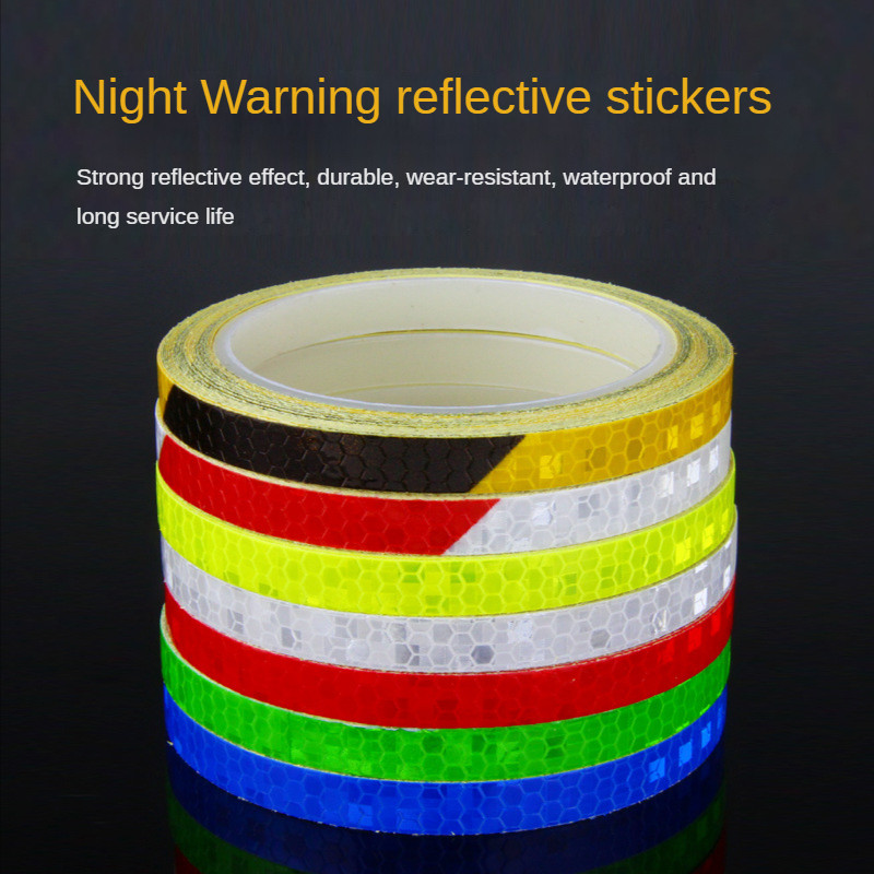 Dekoracija dodatne opreme za automobile Reflektirajuća naljepnica za auto prikolicu Reflektirajuća traka 1CM*8M Kotači bicikla reflektiraju fluorescentno