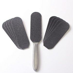 Dvostrana turpija za stopala od nehrđajućeg čelika za pedikuru s 10 komada uklonjivog papira za suho brušenje Sredstvo za uklanjanje tvrde kože Alati za njegu stopala za pedikuru