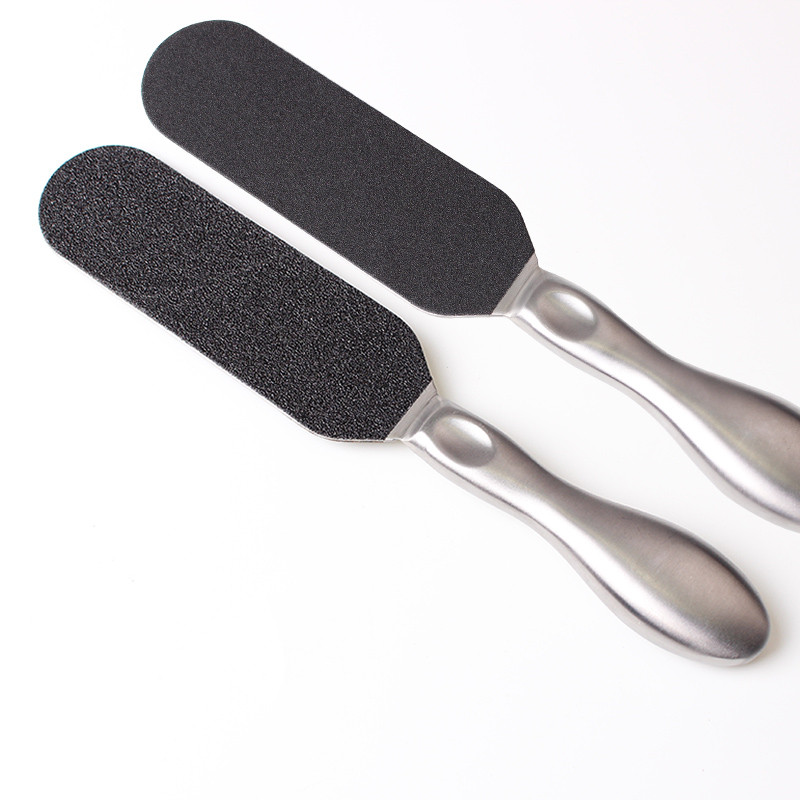 Dvostrana turpija za stopala od nehrđajućeg čelika za pedikuru s 10 komada uklonjivog papira za suho brušenje Sredstvo za uklanjanje tvrde kože Alati za njegu stopala za pedikuru