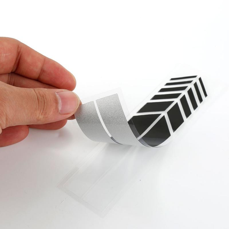 2vnt/komplektas Automobilinis lipdukas Neblunkantis mados spalvos juostelės automobilio lipdukas lenktynių juostelės šoninio galinio vaizdo veidrodžio dekoro lipdukas automobiliui universalus