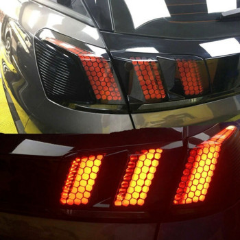 Αυτοκόλλητα κηρήθρας αυτοκινήτου Κομψά πίσω φώτα αυτοκινήτου DIY Αυτοκόλλητα κούφιο προστατευτικό Αυτοκόλλητα Διακόσμηση πίσω φωτιστικού Αυτοκόλλητο μεμβράνης περιτυλίγματος 48*30cm