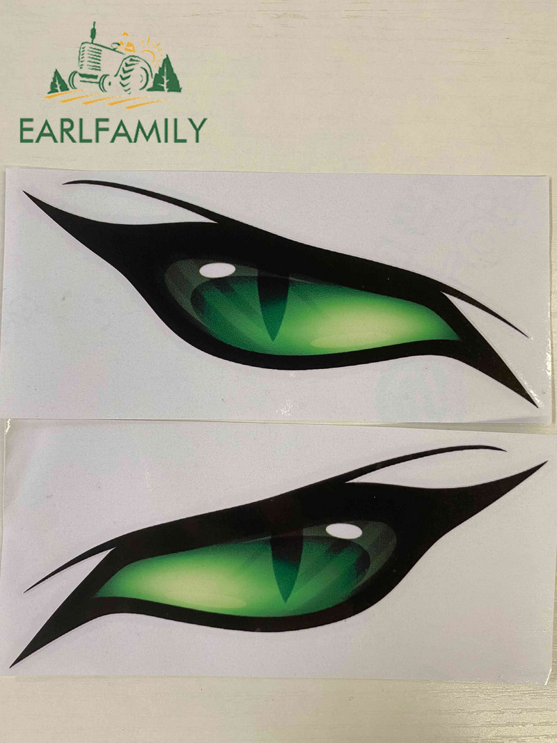 EARLFAMILY 13 cm x 5,9 cm Green Eyes autómatricákhoz laptop karcálló VAN vízálló matrica okklúziós karcolású vinil autófólia