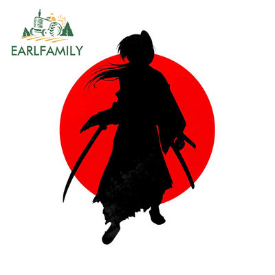 EARLFAMILY 13 cm-es Samurai Warrior Car Assessoires matrica karcálló fényvédő dekoráció lakókocsi ablakos graffiti matrica
