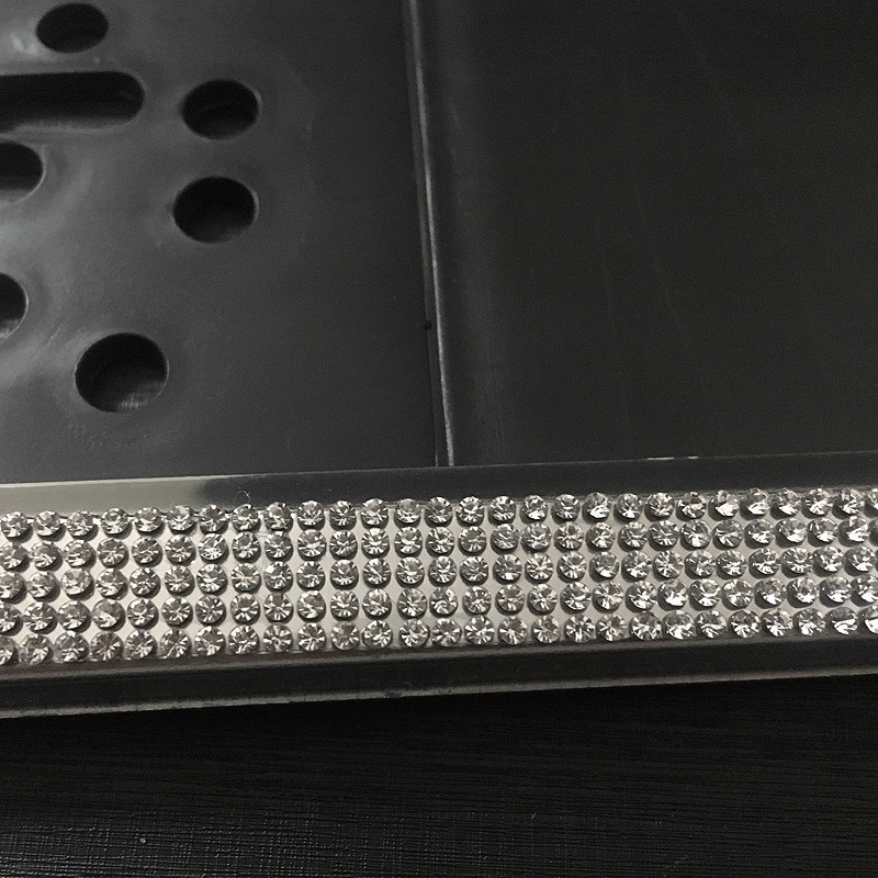 1db Bling Crystal rozsdamentes acél rendszámkeret minden EU-szabványnak megfelelő orosz strasszos autós rendszámtáblák nők számára