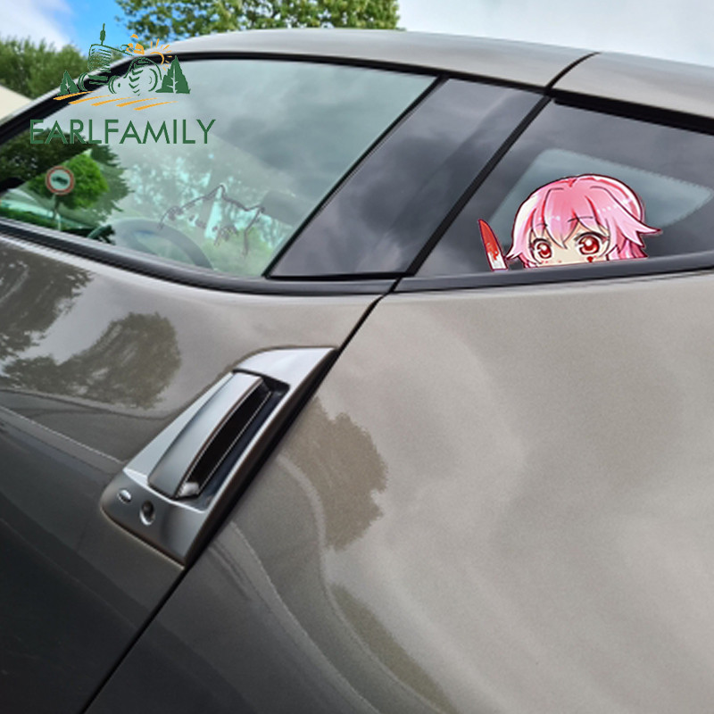 EARLFAMILY Auto naljepnica za Yuno Gasai Future Diary Peeker Big Head Anime Vinyl Naljepnica za stražnje vjetrobransko staklo, prtljažnik Dodaci za automobile
