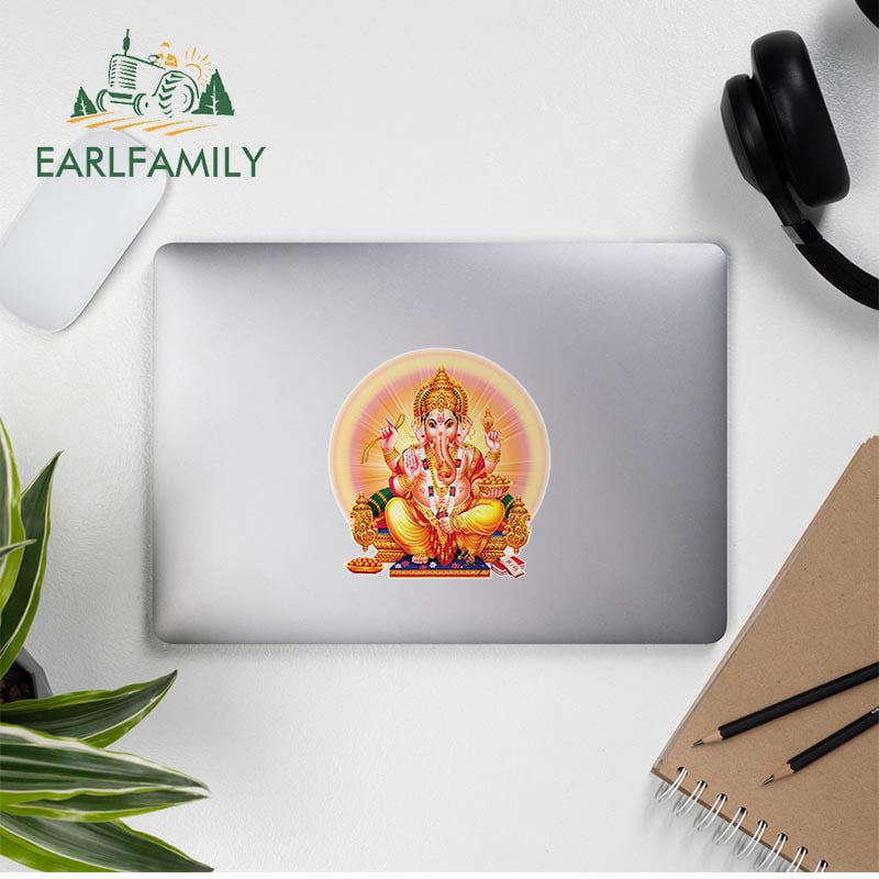 EARLFAMILY 13 cm Ganesha autómatricák vízálló fényvédő bőröndhöz vinil anyag motoros sisak finom matrica járműhöz