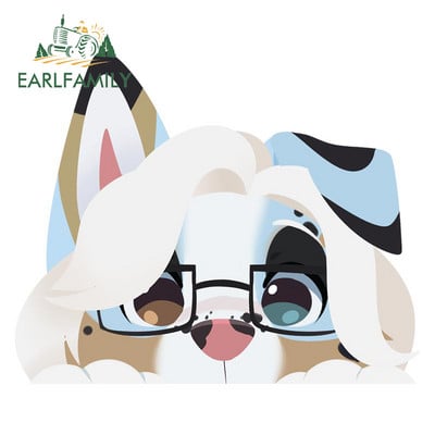 EARLFAMILY 13cm X 10cm a Furry Peek autómatricákhoz Divatos egyéniség matricák autós kiegészítők lökhárító szörfdeszka dekoráció