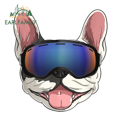 EARLFAMILY 13cm For Pug Dog Funny Αυτοκόλλητα Αυτοκινήτου Αδιάβροχα Αυτοκόλλητα Αξεσουάρ Αυτοκινήτων Αυτοκόλλητα Αυτοκινήτων Αυτοκόλλητα Μοτοσικλέτας Αντηλιακό για JDM SUV RV