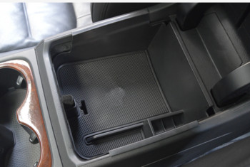 Държач за кутия за съхранение на подлакътник за VW Touareg 2011 2012 2013 2014 2015 2016 2017 Поставка за ръкавици на централната конзола