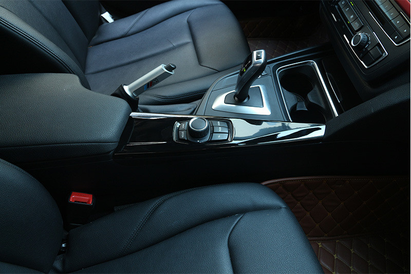 Obloga multimedijske ploče interijera automobila za BMW serije 3 F30 F34 serije 4 F33 F36 2013 2014 2015 2016 2017 ABS od karbonskih vlakana