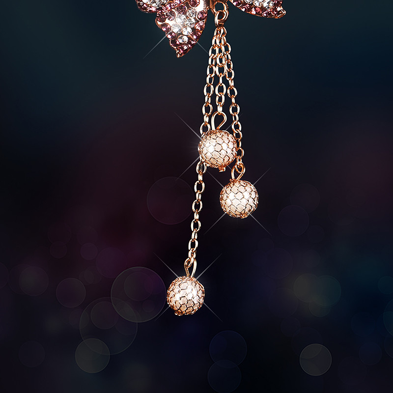 Bling Bling Kalnų krištolinis automobilio galinio vaizdo veidrodžio dekoras drugelio salono žavesys krištolo deimantų galinio vaizdo veidrodžio dangtelis Automobilių priedai