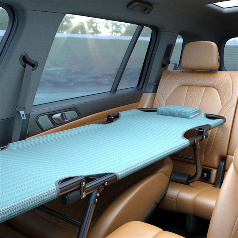 Sulankstoma, kad būtų lengva nešiotis ir pastatyti lova, tinkanti įvairiems scenarijams su visureigiu lauke