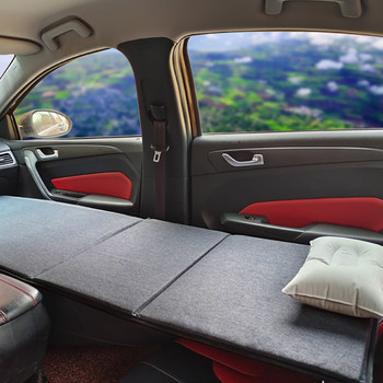 Μη φουσκωτό φορητό φορητό όχημα ταξιδιού SUV αυτοκινήτου με το κάθισμα του συνοδηγού στο κρεβάτι άνετη οδήγηση ύπνου