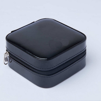 2021 Afișaj Organizator de bijuterii Cutii pentru bijuterii de călătorie Cutie portabilă pentru bijuterii de călătorie Organizator de depozitare din piele Suport pentru cercei