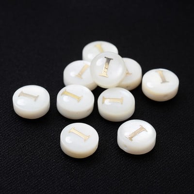 10/30 τμχ/παρτίδα Φυσικές χάντρες κοχυλιών 8 χιλιοστών Στρογγυλές κάθετες τρύπες με γράμματα αλφάβητου χάντρες για κοσμήματα κατασκευής Diy βραχιόλι κολιέ