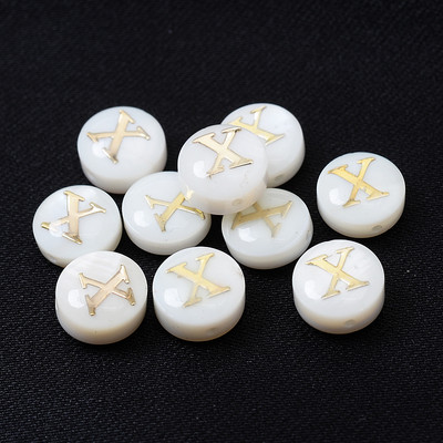 10/30 τμχ/παρτίδα Φυσικές χάντρες κοχυλιών 8 χιλιοστών Στρογγυλές κάθετες τρύπες με γράμματα αλφάβητου χάντρες για κοσμήματα κατασκευής Diy βραχιόλι κολιέ