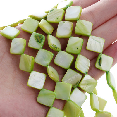 10mm Φυσικό κέλυφος Spacer Beads Επίπεδες τετράγωνες πολύχρωμες χαλαρές χάντρες για κοσμήματα Αξεσουάρ κολιέ βραχιολιών DIY