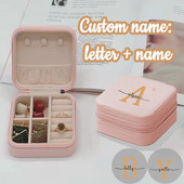 PERSONALIZUOTA PAPUOŠALŲ DĖŽUTĖ Pamergių papuošalų laikymo Kelioninis dėklas papuošalams Pamergės pasiūlymas vestuvinio dušo dovana