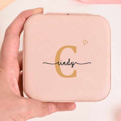 PERSONALIZUOTA PAPUOŠALŲ DĖŽUTĖ Pamergių papuošalų laikymo Kelioninis dėklas papuošalams Pamergės pasiūlymas vestuvinio dušo dovana