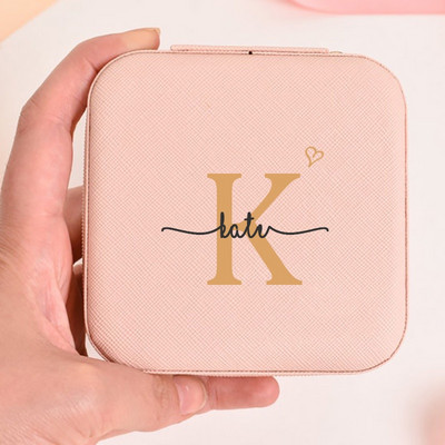 PERSONALIZUOTA PAPUOŠALŲ DĖŽUTĖ Pamergių papuošalų laikymo Kelioninis dėklas papuošalams Pamergės pasiūlymas vestuvinio dušo dovana