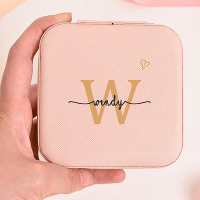 PERSONALIZUOTA PAPUOŠALŲ DĖŽUTĖ Pamergių papuošalų laikymo Kelioninis dėklas papuošalams Pamergės pasiūlymas vestuvinio dušo dovana