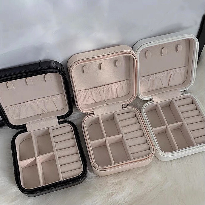 Dviejų sluoksnių papuošalų laikymo dėžutė PU odinių papuošalų ekrano organizatorius užtrauktuko dėklas Kelioninis makiažo krepšys Auskarų auskarų pakuotė