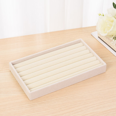 „Fannelette“ papuošalų ekranas, sukraunamas išskirtinis papuošalų laikiklis, nešiojamasis žiedas, auskarai, karoliai.