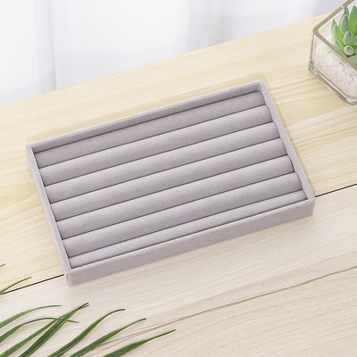 „Fannelette“ papuošalų ekranas, sukraunamas išskirtinis papuošalų laikiklis, nešiojamasis žiedas, auskarai, karoliai.