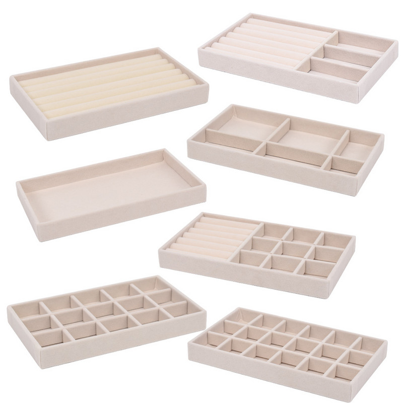 „Fannelette“ papuošalų ekranas, sukraunamas išskirtinis papuošalų laikiklis, nešiojamasis žiedas, auskarai, karoliai.