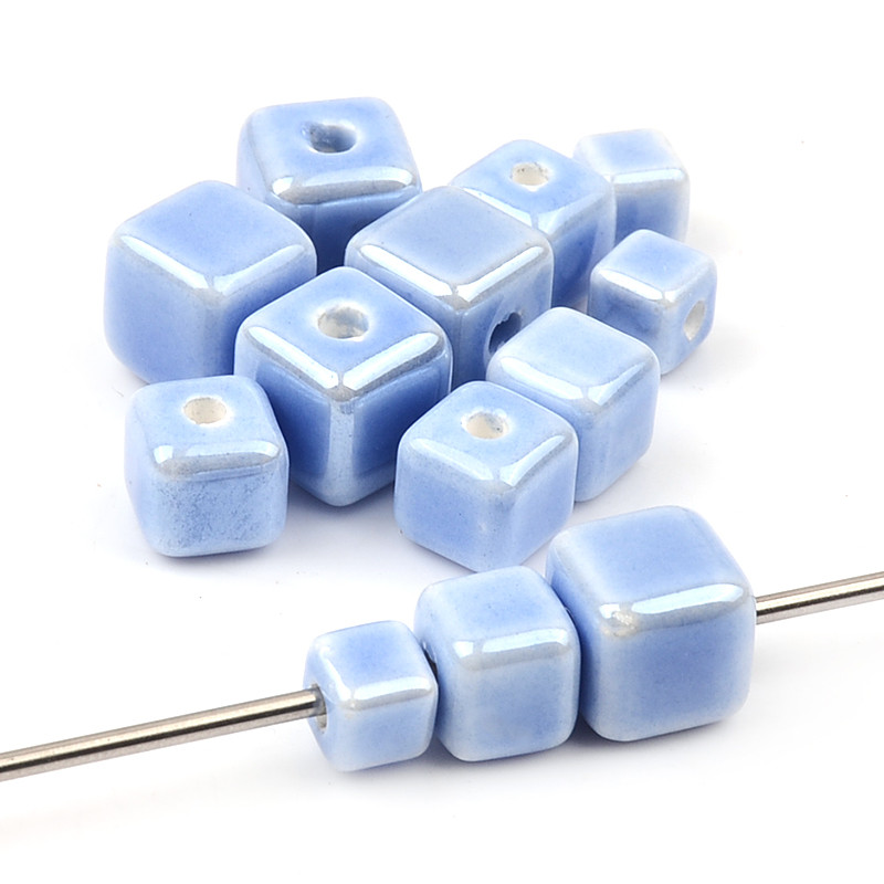 Moodsad värvid 6mm/8mm/10mm kandilised helmed kuubik keraamilised helmed ise 2,0mm auguga helmed Käsitsi valmistatud portselanist helmed ehete valmistamiseks