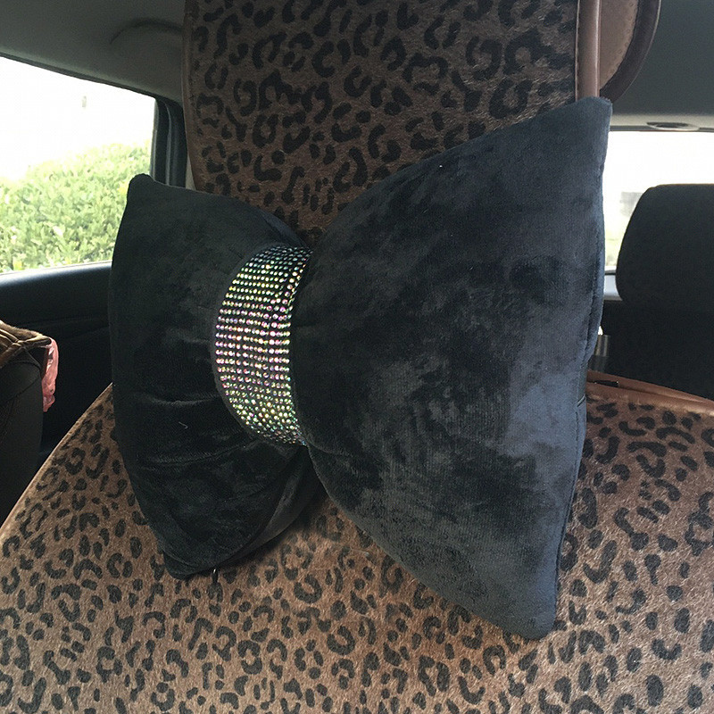 Bling Diamond Crystal Bowknot autósülés párna strassz kellékek autó nyaki fejtámla támasztékok autós kiegészítők belső nők számára