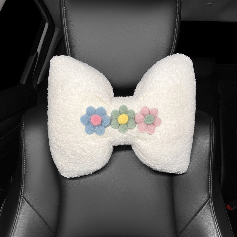 Χειμερινό μαλακό βελούδινο παπιγιόν Universal Μαξιλάρι λαιμού αυτοκινήτου Λουλούδια Τεχνητό αρνί μαλλί υποστήριξη μέσης αυτοκινήτου Εσωτερικά αξεσουάρ αυτοκινήτου