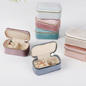 Mini Jewelry Box for Women Travel Portable Studs Σκουλαρίκια Δαχτυλίδι κολιέ Organizer Υψηλής ποιότητας Velvet Packaging Box Display