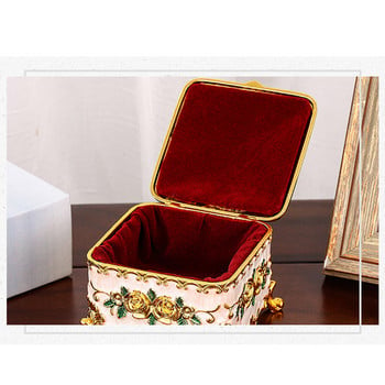 Vintage κοσμηματοπωλείο περίτεχνα διακοσμητικά μεταλλικά χειροτεχνήματα Κουτί αποθήκευσης θησαυρού Δαχτυλίδι κολιέ σεντούκι Μικρό κουτί δώρου