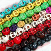 Gyári ár 10x13mm faragott türkiz koponya gyöngyök 16" szál kék fehér fekete piros zöld kávé multi sárga barkácsolás