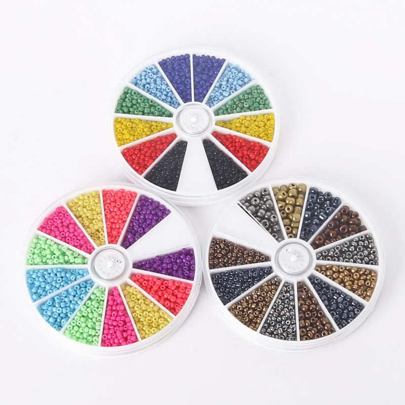 Hot-1 Set Beads Kit 12 Grid mix szín 1000db Tömör cseh üvegmag távtartó gyöngyök Ékszer készítés barkács gyöngyök