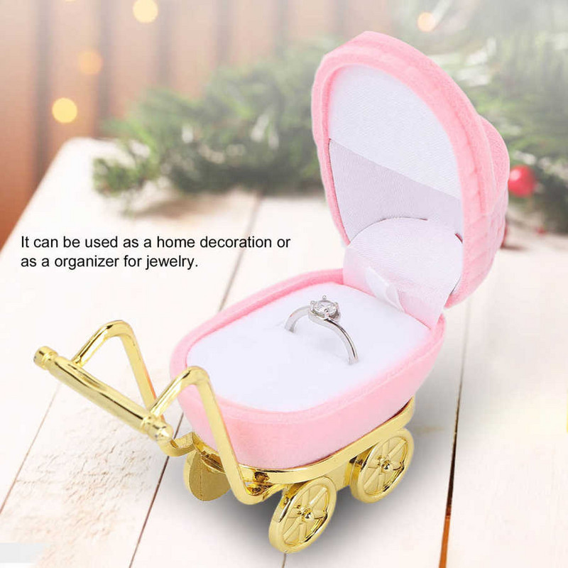 Beebivankri kujuga ehete vitriin pulmade sametsõrmuste jaoks kõrvarõngad hoiukohver Korraldaja ettepanek kihlamiseks kinkekohver