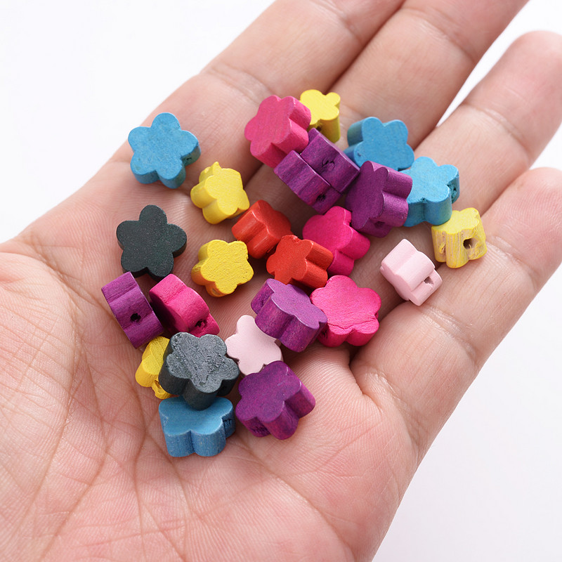 30/50/100 vnt mediniai spalvoti gėlių karoliukai 12mm natūralaus medžio palaidi karoliukai papuošalams gaminti pasidaryk pats apyrankės karolių priedai