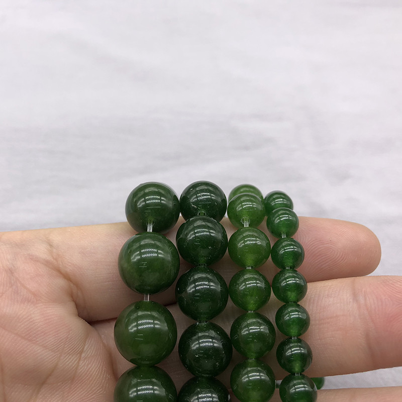 Natūralus akmuo Taivanas Žali Jades karoliukai papuošalams gaminti Karoliukai Apyrankė 15 colių „pasidaryk pats“ apyrankės karoliai 4 6 8 10 12 mm sruogos