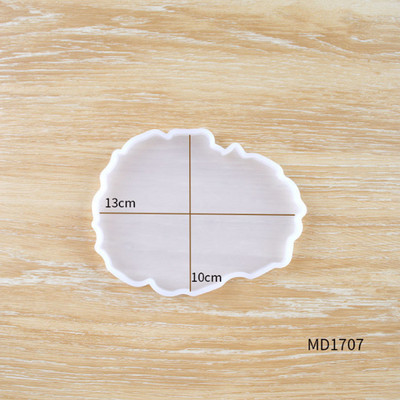 1 tk Ebaregulaarsed alustealuste silikoonvormid UV-epoksüvaiguvormid veiniklaasi kohvialuste kandiku valmistamiseks, ehete tööriistad