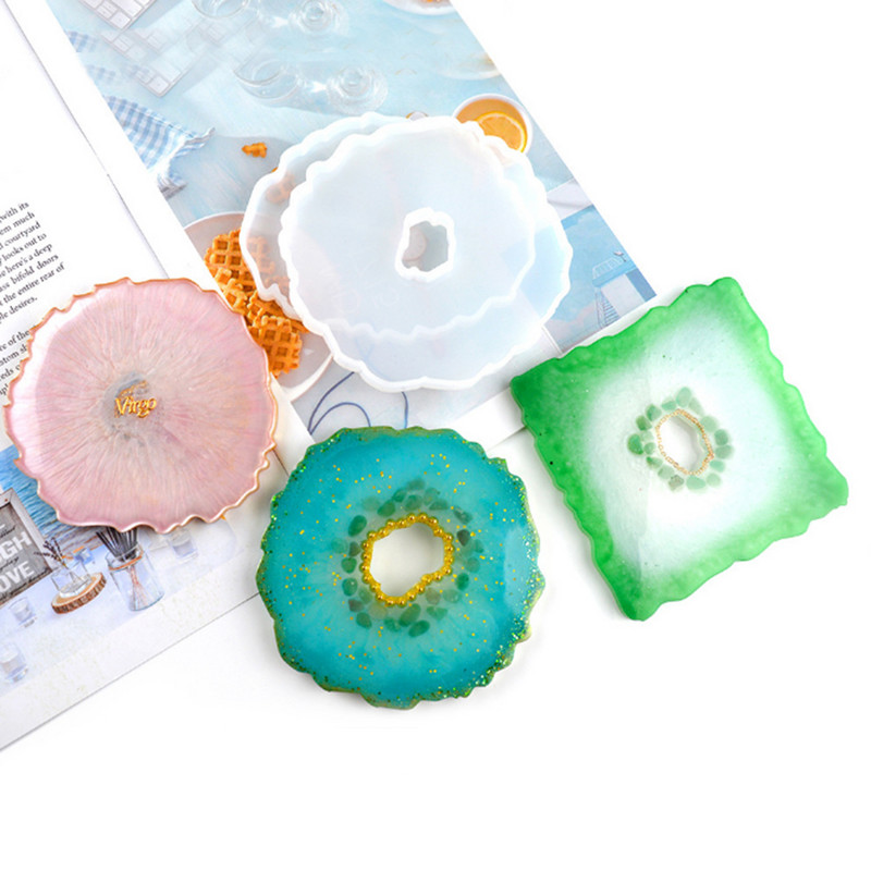 1 tk Ebaregulaarsed alustealuste silikoonvormid UV-epoksüvaiguvormid veiniklaasi kohvialuste kandiku valmistamiseks, ehete tööriistad