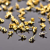 100 db/tétel réz szemtűk medál varázscsatlakozó ékszerek végzáró sapkák Kellékek ékszerekhez Fülbevaló készítése leletek