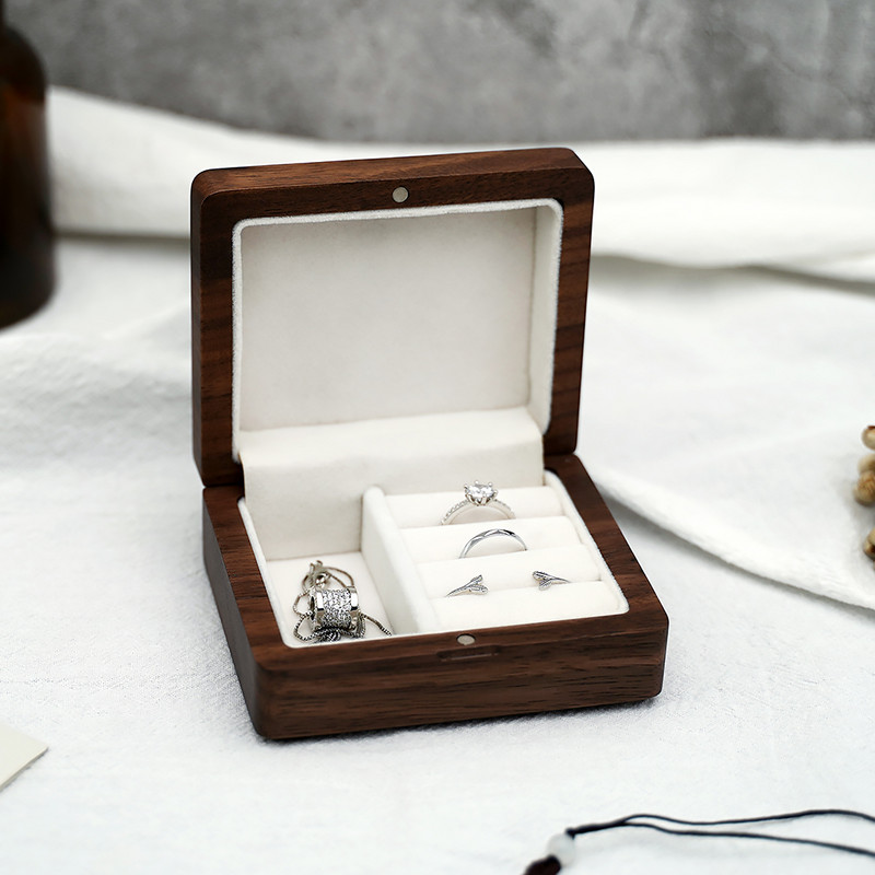 Putna retro drvena kutija Drvena kutija za pakiranje nakita Vjenčani prsten Ogrlica Narukvica Organizator Žene Muškarci Izložbena kutija Poklon za par