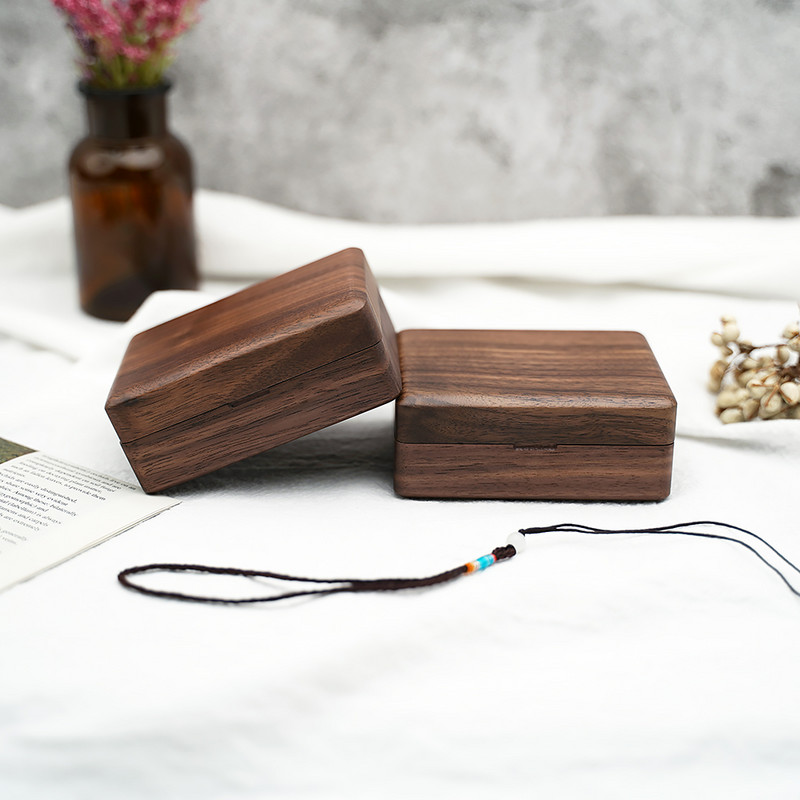 Putna retro drvena kutija Drvena kutija za pakiranje nakita Vjenčani prsten Ogrlica Narukvica Organizator Žene Muškarci Izložbena kutija Poklon za par