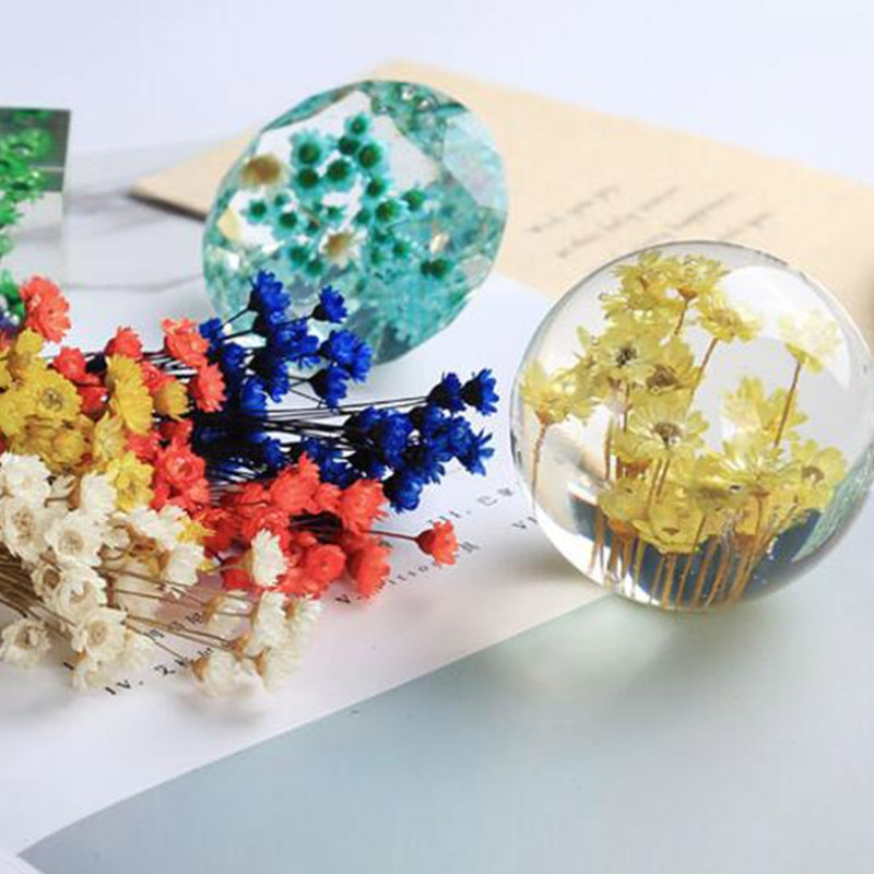 1 doboz szárított virágok UV gyanta dekoratív természetes száraz virág matricák 3D szépség matrica epoxi forma DIY kitöltés készítés kézműves