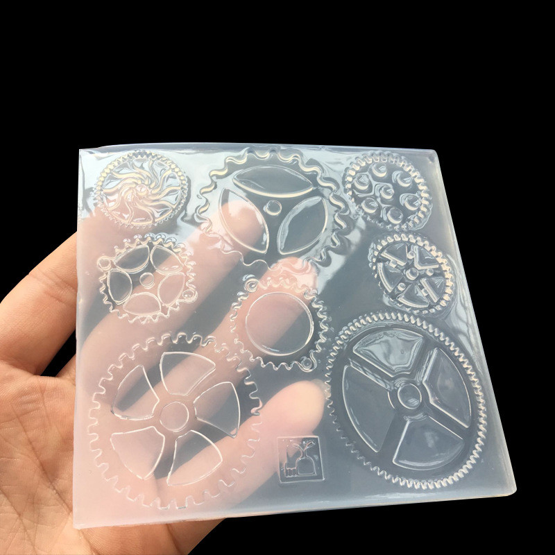 1db UV gyanta ékszer folyékony szilikon forma Punk stílusú Gear Resin Charms medál formák barkácsoláshoz Intersperse dekoráció