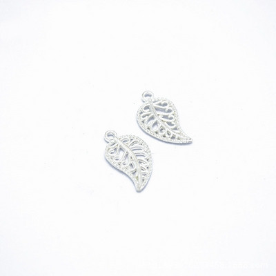 50db 10x18mm Filigrán Leaf Charms Medálok barkács nyaklánchoz kulcstartó telefon Ékszer készítés Kiegészítők Kézművesség