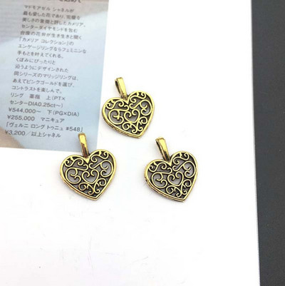 50db 14x17mm ezüst színű szív medál fém tibeti varázslatok barkácsolás vintage karkötő nyaklánc fülbevaló leletek Kiegészítők készítése